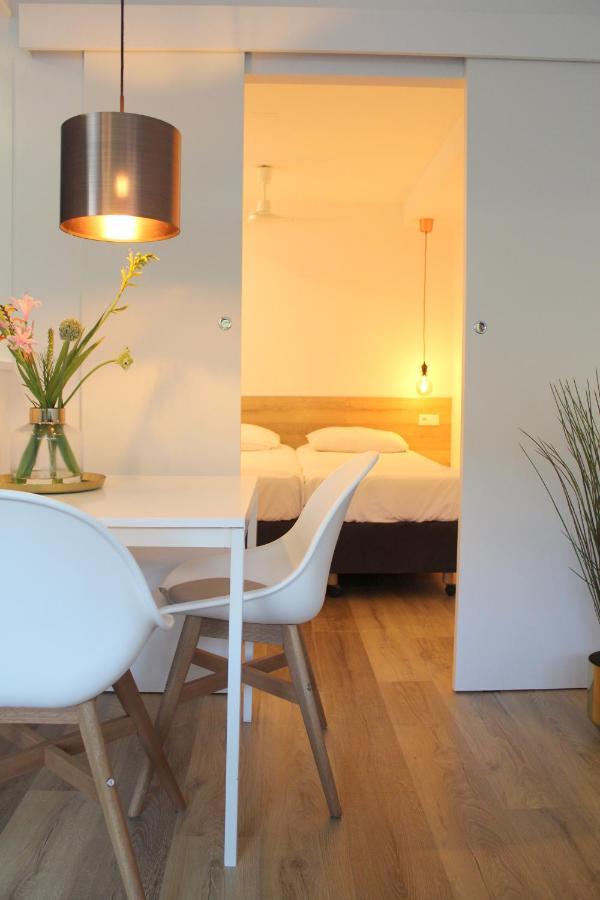 Appartement Hideaway Nr 17 - Amelander Kaap Hollum  Extérieur photo